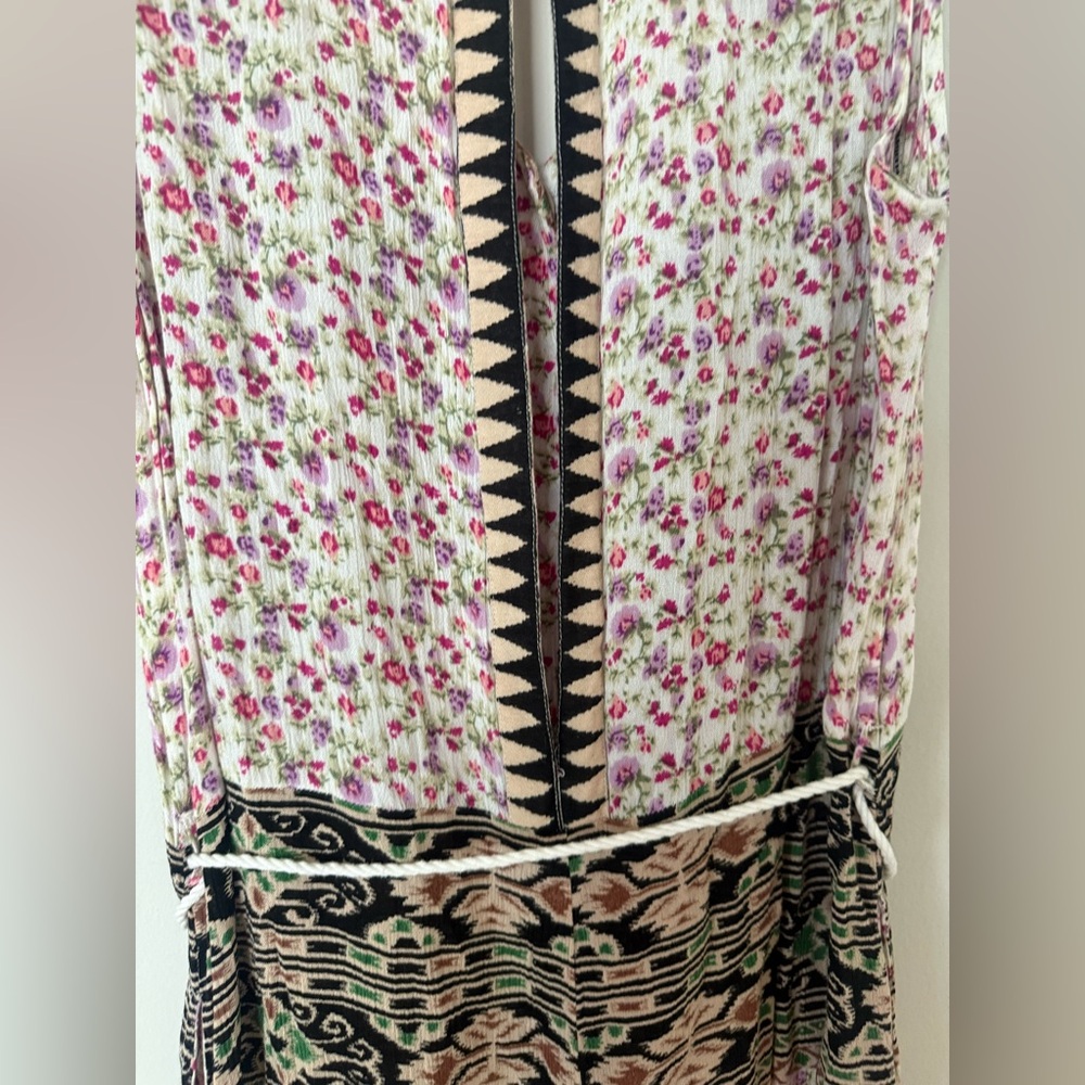 Anthropologie RAGA Ditsy Floral Lightweight Boho Romper Jumpsuit with Tie - Picture 7 of 17